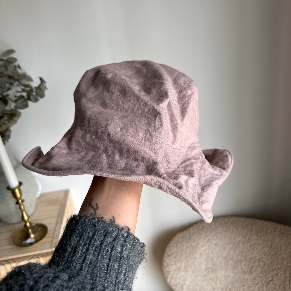 Summer & Storm bucket hat
